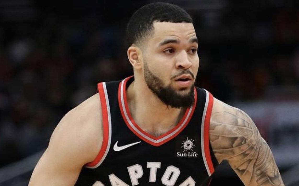 上场球员都 上场球员都